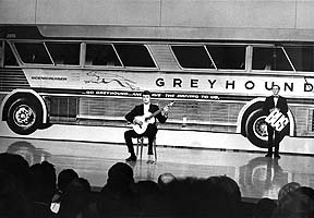 bus on smothers show